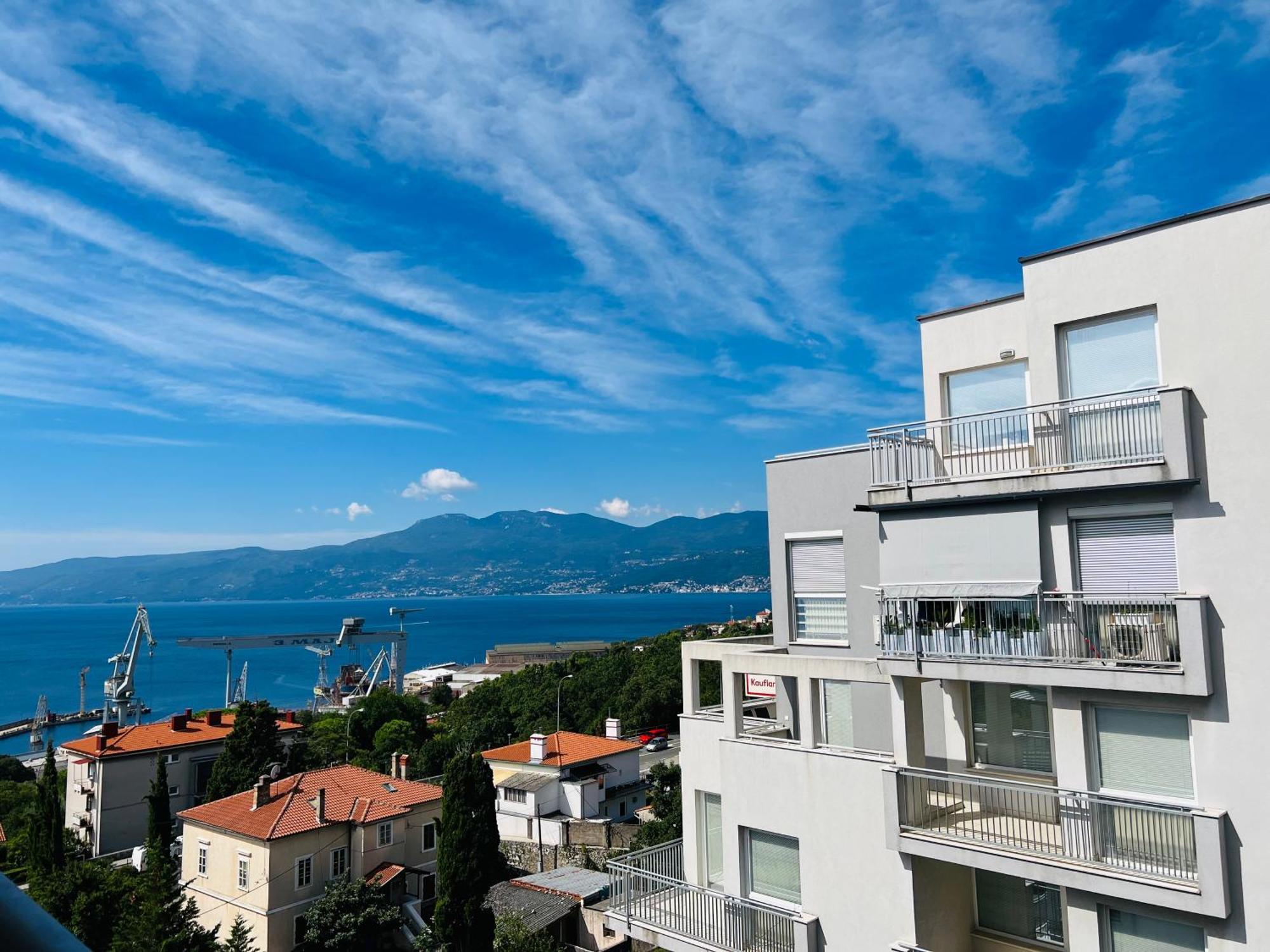 Apartment Linne Rijeka Eksteriør billede