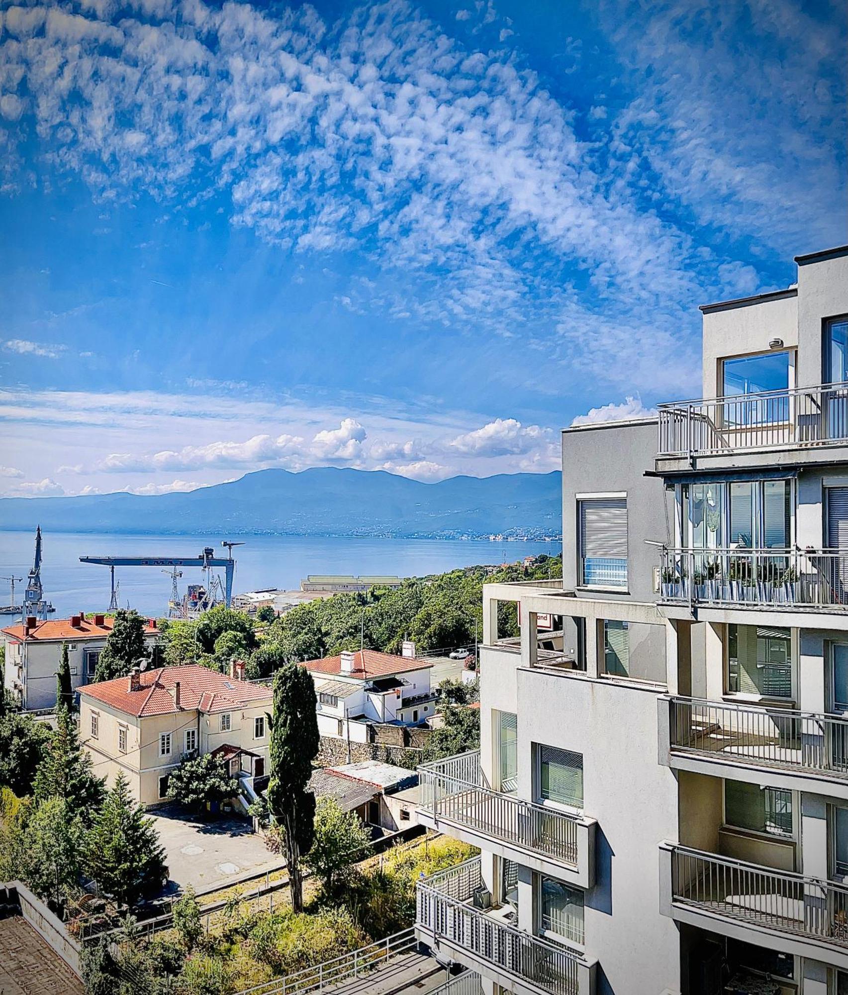 Apartment Linne Rijeka Eksteriør billede